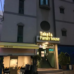 Hostel Take 1 Hongdae